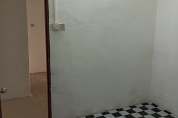 Single Storey Intermediate Terrace House - Jalan 20 - Taman Mujur - Klang