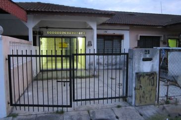 Single Storey Intermediate Terrace House - Jalan 20 - Taman Mujur - Klang