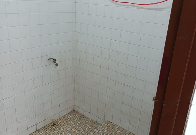 Single Storey Intermediate Terrace House - Jalan 20 - Taman Mujur - Klang