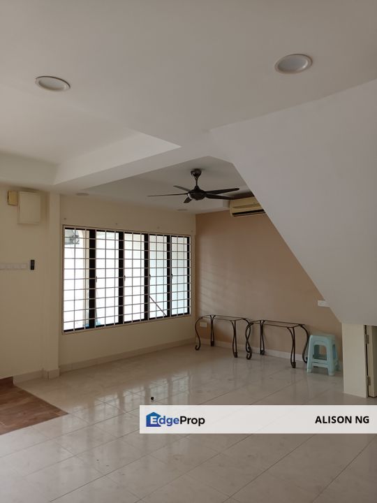 2 Storey Intermediate Terrace - Jalan Megah 25 - Taman Sri Mudah, Selangor, Shah Alam
