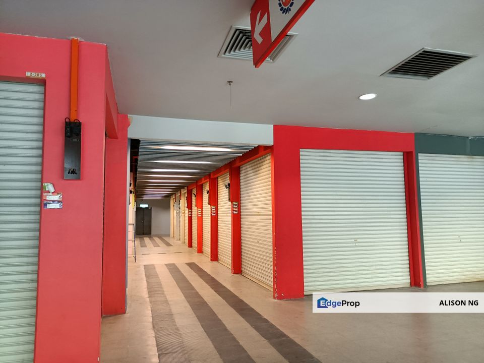 Kompleks Metro Pudu- Walking Distance to Chan Sow Lin LRT Station - Retail Kiosk - Fraser Business Park - Pudu, Kuala Lumpur, Pudu