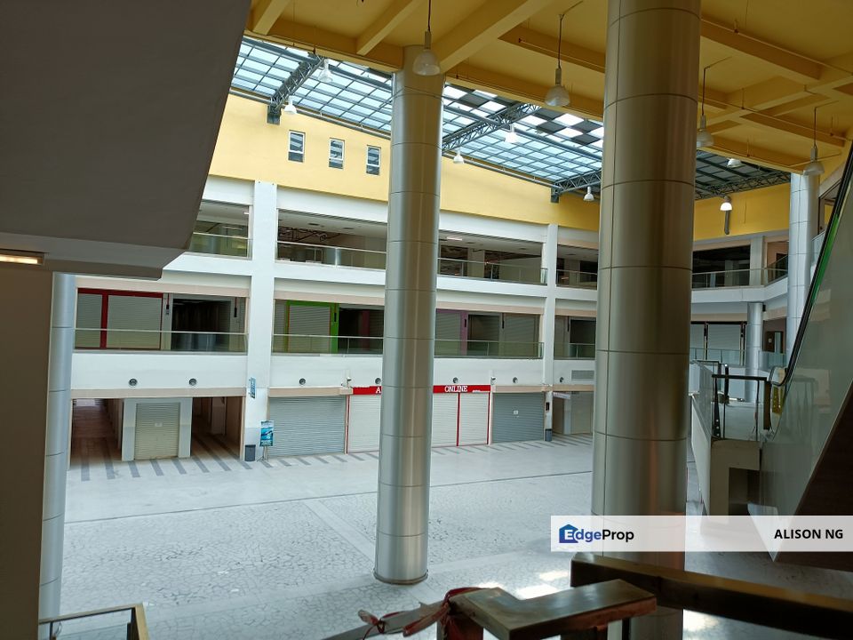 Kompleks Metro Pudu- Walking Distance to Chan Sow Lin LRT Station - Retail Kiosk - Fraser Business Park - Pudu, Kuala Lumpur, Pudu