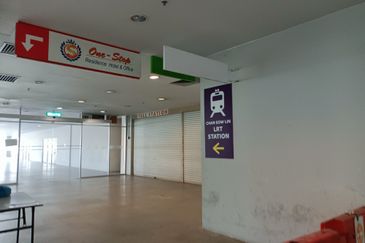 Kompleks Metro Pudu- Walking Distance to Chan Sow Lin LRT Station - Retail Kiosk - Fraser Business Park - Pudu