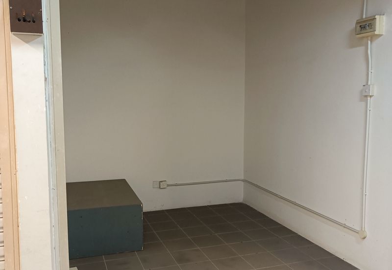 Kompleks Metro Pudu- Walking Distance to Chan Sow Lin LRT Station - Retail Kiosk - Fraser Business Park - Pudu