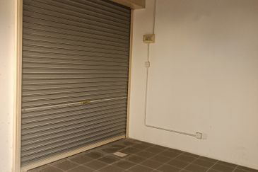 Kompleks Metro Pudu- Walking Distance to Chan Sow Lin LRT Station - Retail Kiosk - Fraser Business Park - Pudu