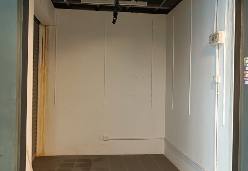 Kompleks Metro Pudu- Walking Distance to Chan Sow Lin LRT Station - Retail Kiosk - Fraser Business Park - Pudu