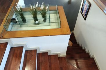 2 Storey Corner Terrace House - Taman Laman Seri - Shah Alam