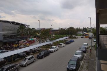 Galleria Klang - Corner - Opposite NSK - Klang Sentral/Setia Alam - For Sales