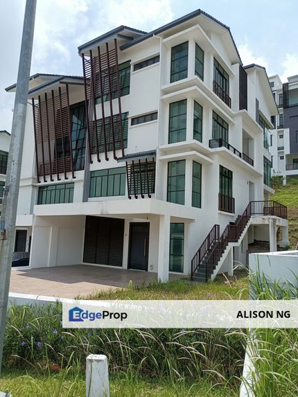  3.5 Storey Semi-D - Kingsley Hill @ Putra Heights - Subang Jaya, Selangor, Subang Jaya