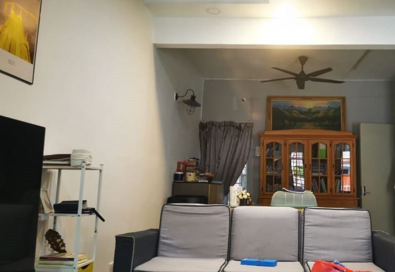 USJ 9 - Subang Jaya - 2 Storey Intermediate Terrace House - For Sales