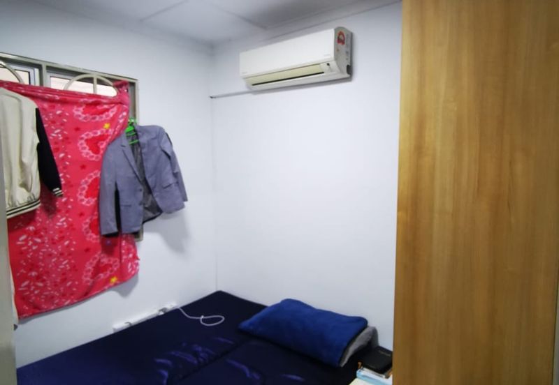 USJ 9 - Subang Jaya - 2 Storey Intermediate Terrace House - For Sales