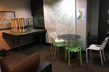 Plaza Dwitasik, Bandar Sri Permaisuri