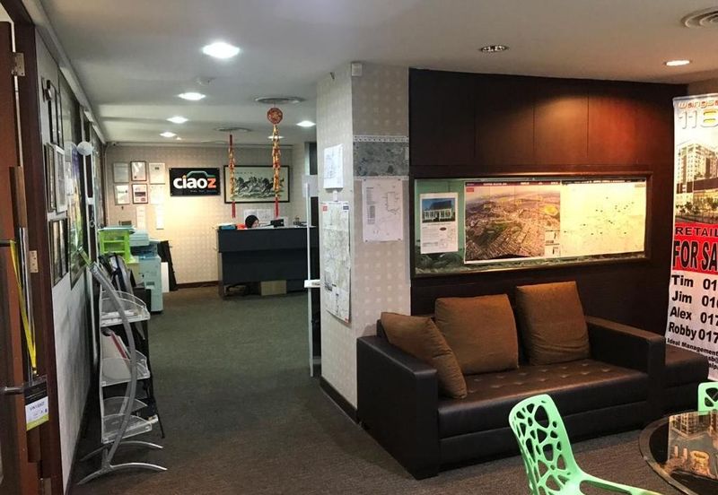 Plaza Dwitasik, Bandar Sri Permaisuri