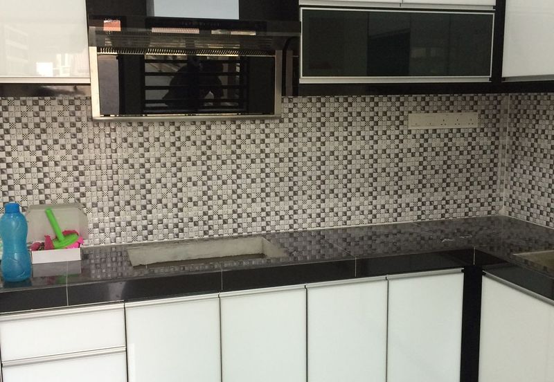 Klang - Batu 6, Pekan Meru - Single Storey Semi-D - FOR SALES