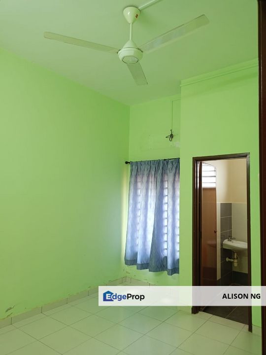 Klang - Kampong Delek - Taman Udang Cendana - Townhouse - Ground Floor - For Sales, Selangor, Klang