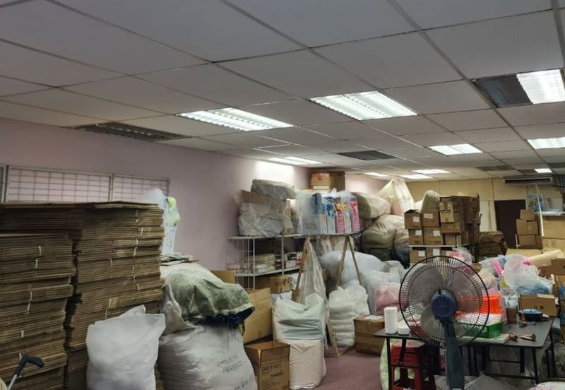 Kuala Lumpur - Cheras - Taman Suria Jaya - 4 storey Shoplot - For Sales