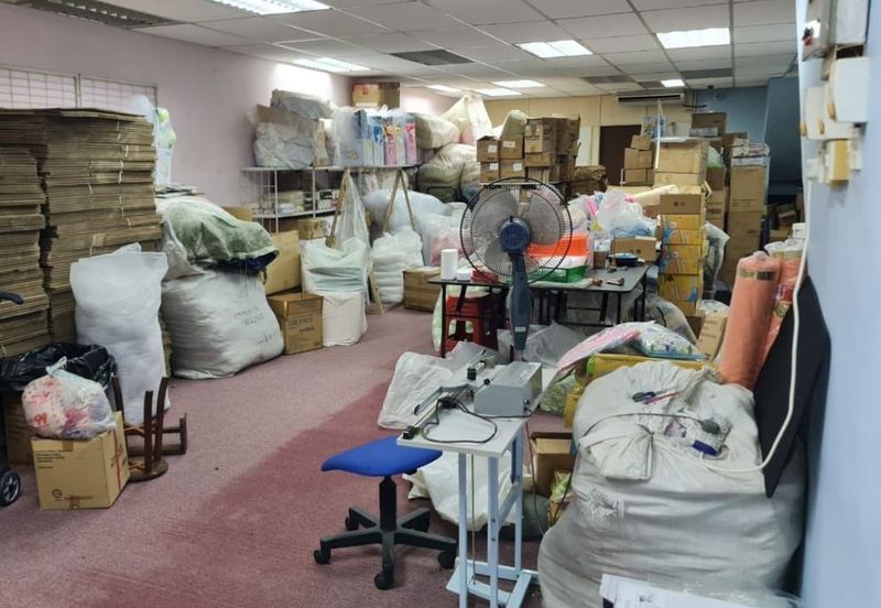 Kuala Lumpur - Cheras - Taman Suria Jaya - 4 storey Shoplot - For Sales