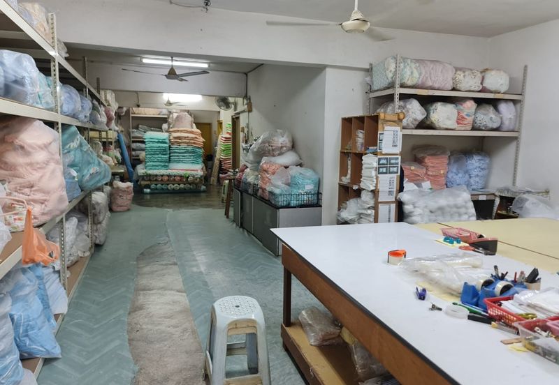 Kuala Lumpur - Cheras - Taman Suria Jaya - 4 storey Shoplot - For Sales