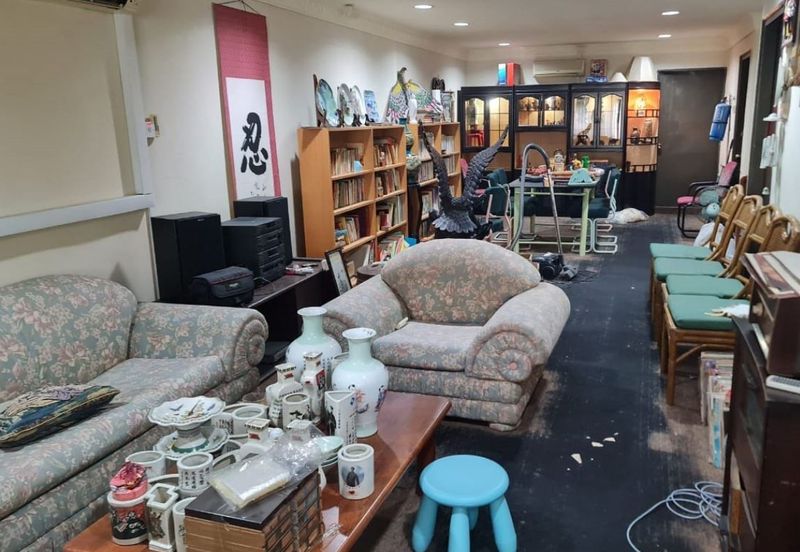 Kuala Lumpur - Cheras - Taman Suria Jaya - 4 storey Shoplot - For Sales