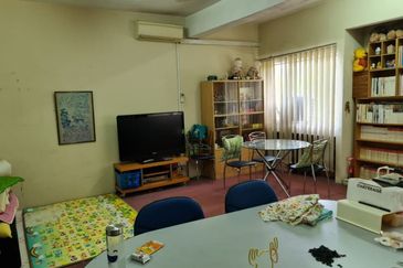 Kuala Lumpur - Cheras - Taman Suria Jaya - 4 storey Shoplot - For Sales