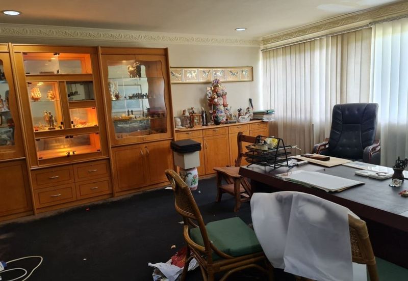 Kuala Lumpur - Cheras - Taman Suria Jaya - 4 storey Shoplot - For Sales