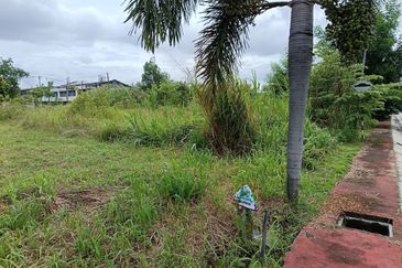 Klang - Taman Petaling Indah - Residential Bungalow Land - For Sales