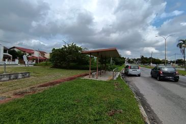 Klang - Taman Petaling Indah - Residential Bungalow Land - For Sales