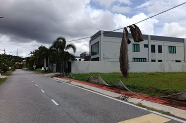 Klang - Taman Petaling Indah - Residential Bungalow Land - For Sales