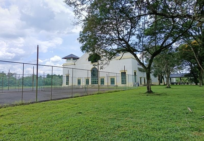 Rawang - Bkt Beruntung - Jln Cempaka 1 - Bungalow Lot Land - Near Golf Club Bukit Beruntung - For Sales