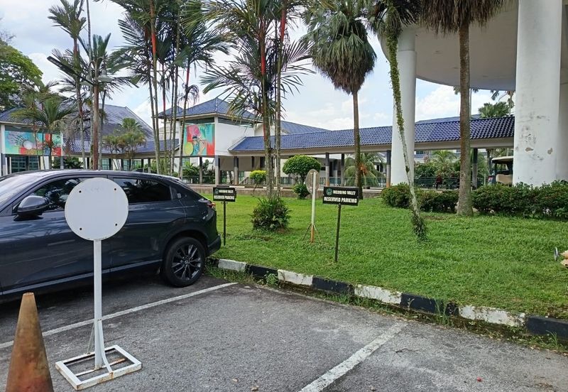 Rawang - Bkt Beruntung - Jln Cempaka 1 - Bungalow Lot Land - Near Golf Club Bukit Beruntung - For Sales