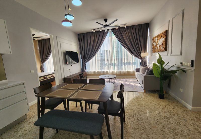 Pavilion Ceylon Hill