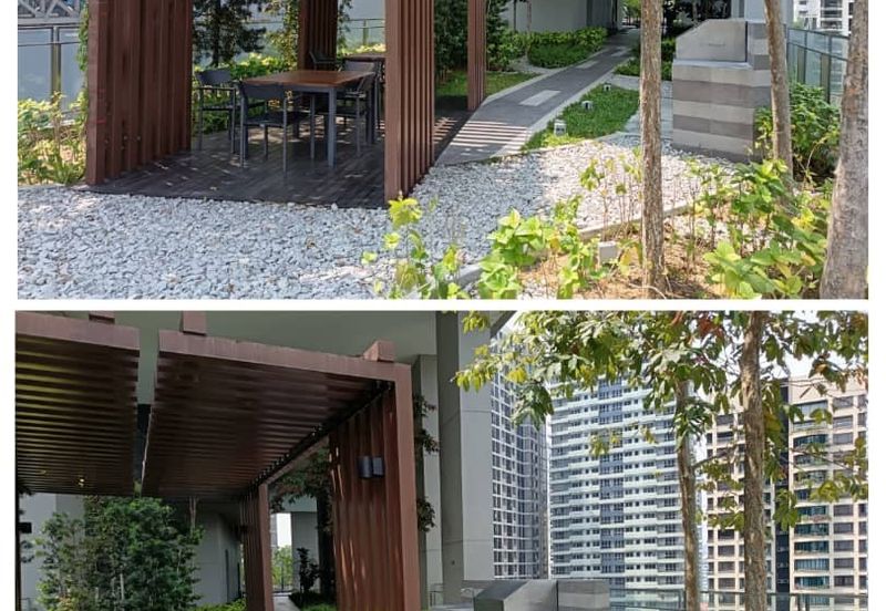 Pavilion Ceylon Hill