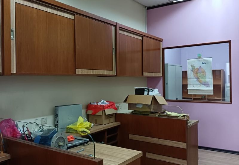 Puchong - Bukit Puchong - Jalan BP6 - Single Storey Shoplot - For Sales