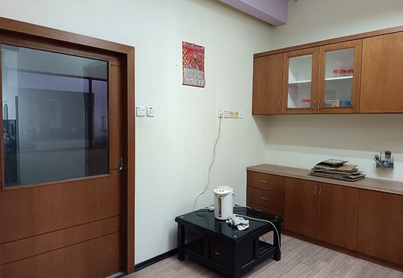 Puchong - Bukit Puchong - Jalan BP6 - Single Storey Shoplot - For Sales