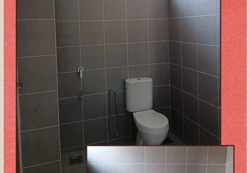 Klang - Bukit Raja - Nadira 3 - 2 storey Intermediate Terrace House - For Sales