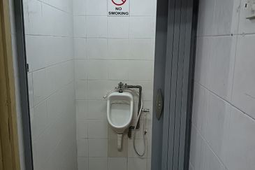 Puchong - Bukit Purchong - Single Storey Shoplot - Intermediate - To Let