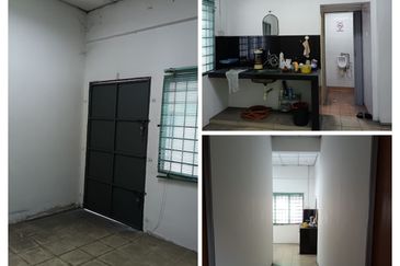 Puchong - Bukit Purchong - Single Storey Shoplot - Intermediate - To Let