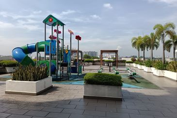 Riverdale @ USJ One Park