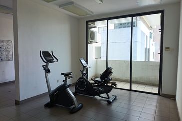 Riverdale @ USJ One Park