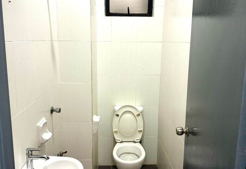 Riverdale @ USJ One Park