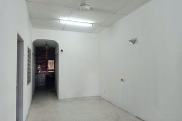 Klang Utama - Single Storey Intermediate - Jalan Sungai Keramat - For Sales