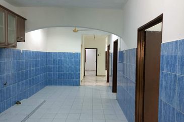 Shah Alam - Seksyen 27 - Taman Alam Megah - Intermediate Single Storey - To Let