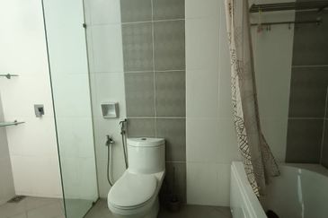 Melaka - Bukit Katil/Air Keroh - Taman Saujana Heights - 2 Storey Bungalow - Freehold - To Let