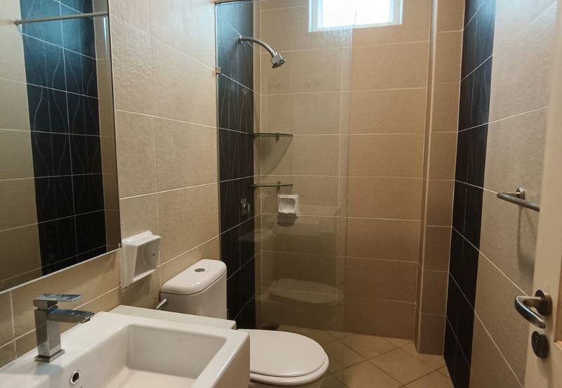 Melaka - Bukit Katil/Air Keroh - Taman Saujana Heights - 2 Storey Bungalow - Freehold - To Let