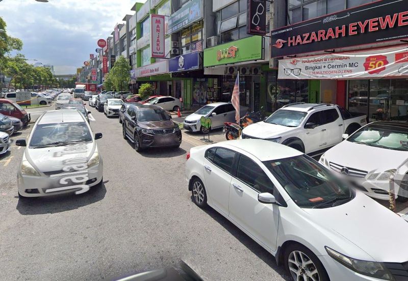 Medan Niaga Tasik Damai