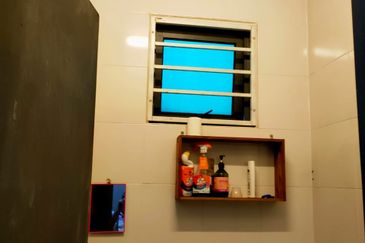 Medan Niaga Tasik Damai