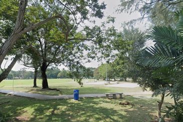 Selangor - USJ Subang Jaya - 2 storey Intermediate house - Newly refurbished - For Sales