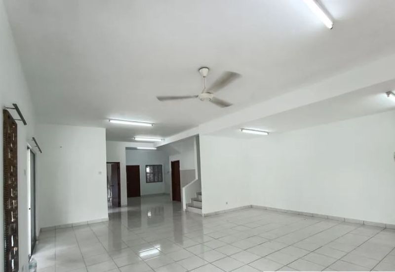 2 storey Semi-D Cluster Corner - Jalan Aman Perdana 6H/KU5 - Taman Aman Perdana - Klang