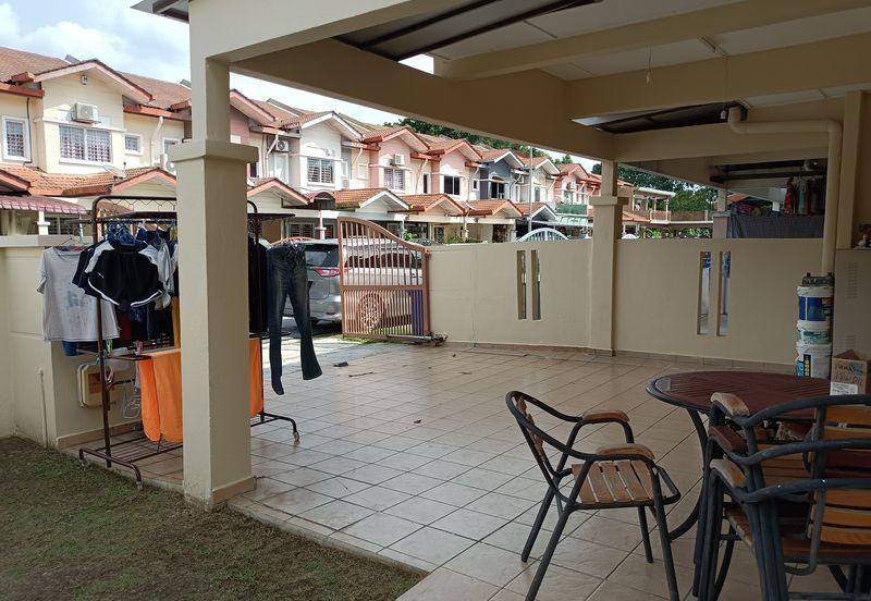 Bukit Rimau - Kemuning Greenhill 2 - 2 storey endlot - Quiet and Friendly Neighborhood - For Sales