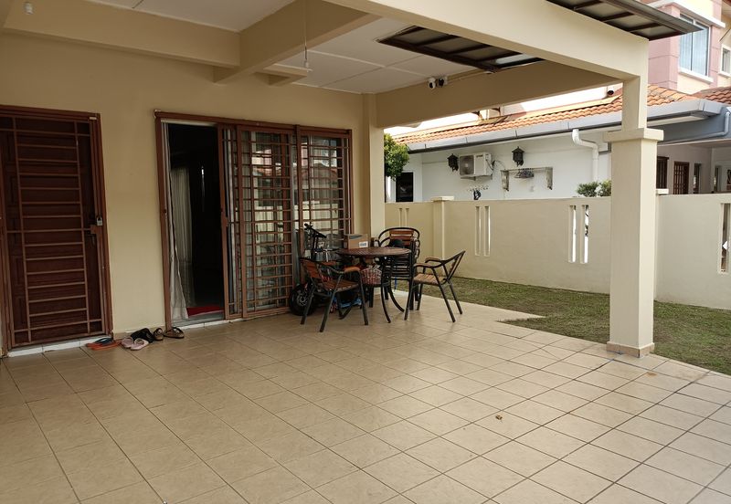 Bukit Rimau - Kemuning Greenhill 2 - 2 storey endlot - Quiet and Friendly Neighborhood - For Sales